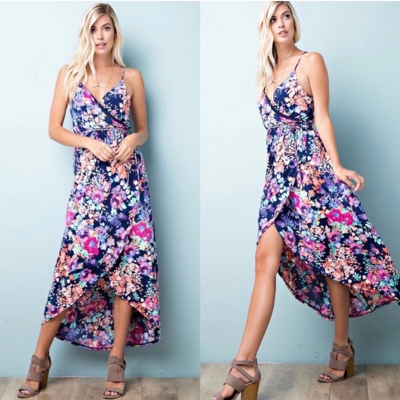 Bellanblue Dresses & Skirts - MAIRA Floral Print Maxi Dress - NAVY MIX